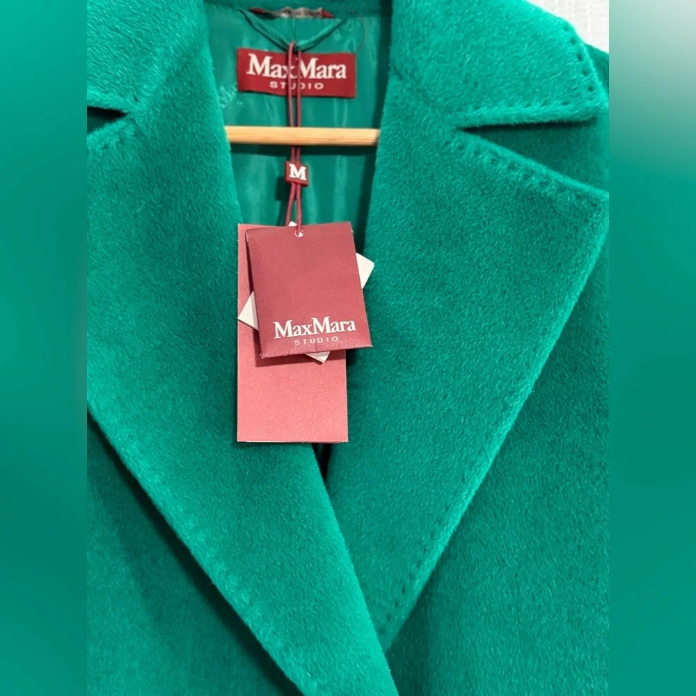 MaxMara Women's Vibrant Green Sydney Alpaca and Wool blend Coat. - Picture 2 of 14